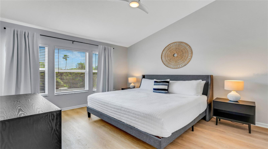 KISSIMMEE, Florida 34747, 3 Bedrooms Bedrooms, ,3 BathroomsBathrooms,Residential,For Sale,SIR KAUFMANN,0,MFRO6387651