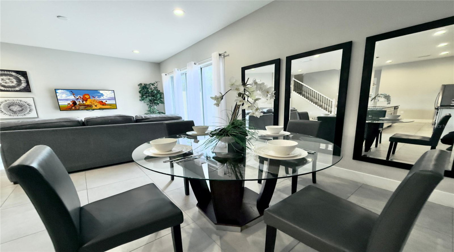 KISSIMMEE, Florida 34747, 5 Bedrooms Bedrooms, ,6 BathroomsBathrooms,Residential,For Sale,SUNVILLE,0,MFRS5145047