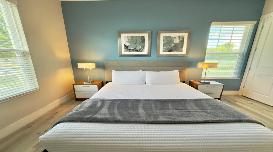 KISSIMMEE, Florida 34747, 5 Bedrooms Bedrooms, ,6 BathroomsBathrooms,Residential,For Sale,SUNVILLE,0,MFRS5145047