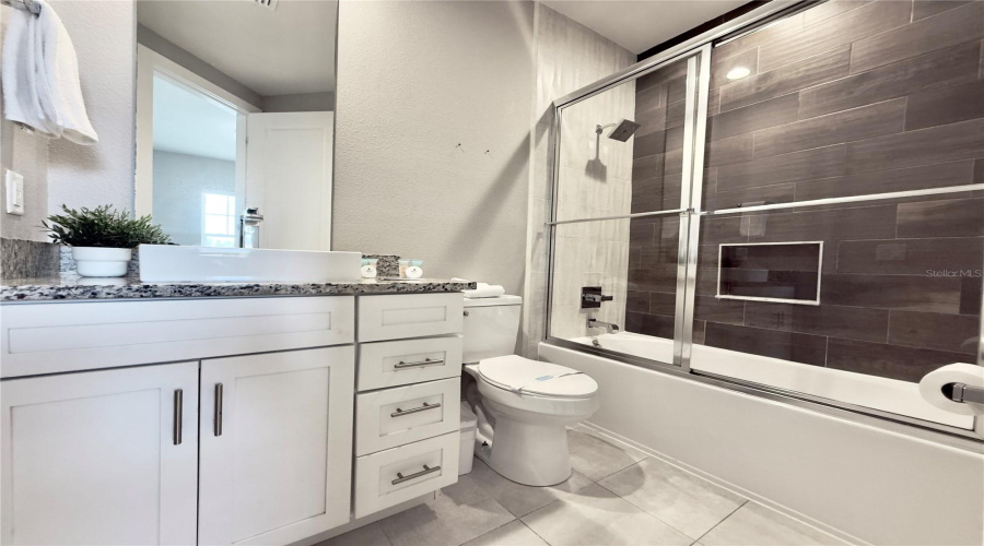 KISSIMMEE, Florida 34747, 5 Bedrooms Bedrooms, ,6 BathroomsBathrooms,Residential,For Sale,SUNVILLE,0,MFRS5145047