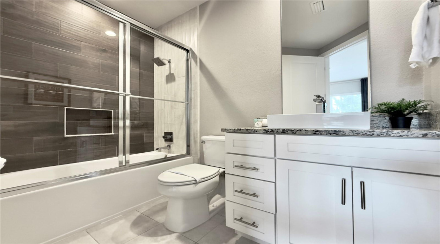 KISSIMMEE, Florida 34747, 5 Bedrooms Bedrooms, ,6 BathroomsBathrooms,Residential,For Sale,SUNVILLE,0,MFRS5145047