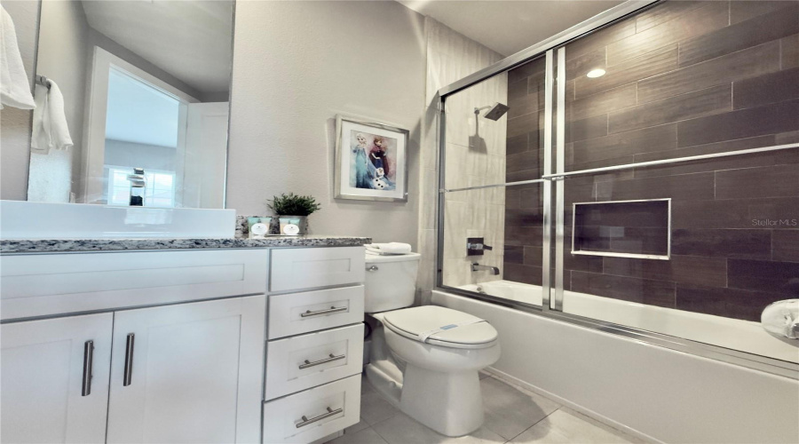 KISSIMMEE, Florida 34747, 5 Bedrooms Bedrooms, ,6 BathroomsBathrooms,Residential,For Sale,SUNNY DREAMS,0,MFRS5144996