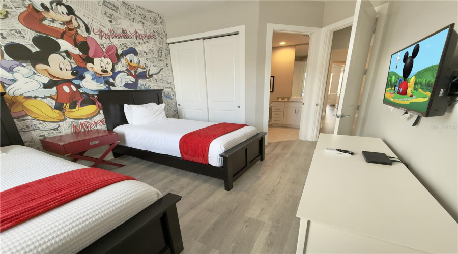 KISSIMMEE, Florida 34747, 5 Bedrooms Bedrooms, ,6 BathroomsBathrooms,Residential,For Sale,SUNNY DREAMS,0,MFRS5144996