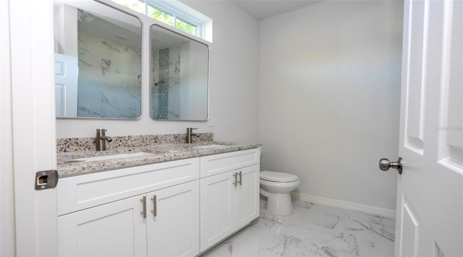 DAVENPORT, Florida 33837, 3 Bedrooms Bedrooms, ,2 BathroomsBathrooms,Residential,For Sale,ALTA VISTA,0,MFRO6383604