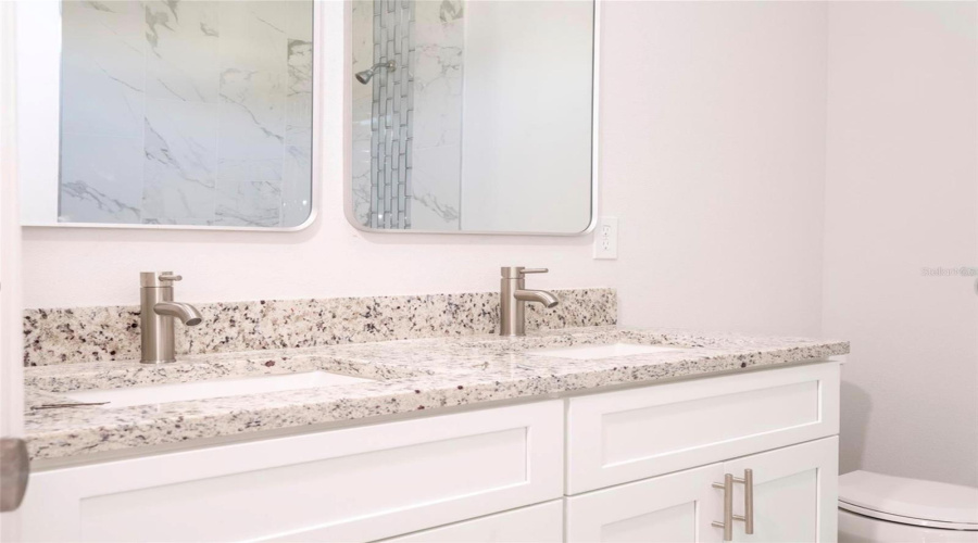 DAVENPORT, Florida 33837, 3 Bedrooms Bedrooms, ,2 BathroomsBathrooms,Residential,For Sale,ALTA VISTA,0,MFRO6383604