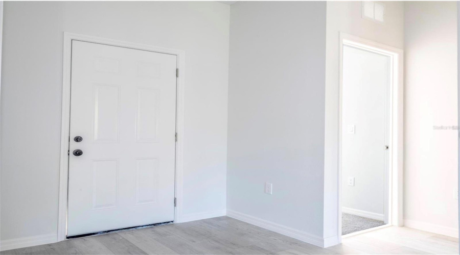 DAVENPORT, Florida 33837, 3 Bedrooms Bedrooms, ,2 BathroomsBathrooms,Residential,For Sale,ALTA VISTA,0,MFRO6383604