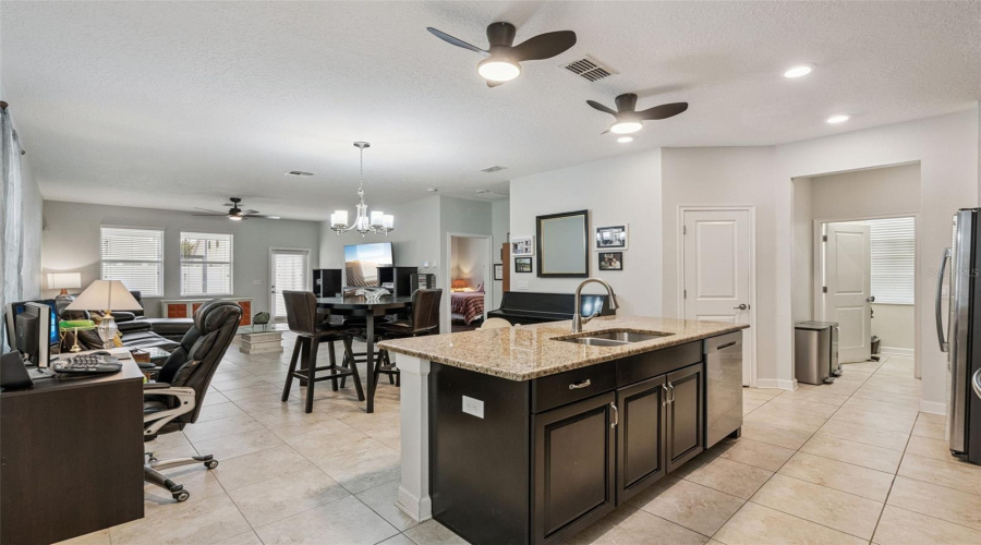 KISSIMMEE, Florida 34746, 3 Bedrooms Bedrooms, ,2 BathroomsBathrooms,Residential,For Sale,FAIRY TALE,0,MFRO6387662