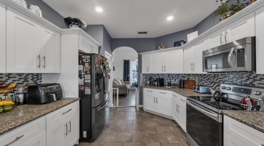 KISSIMMEE, Florida 34746, 3 Bedrooms Bedrooms, ,2 BathroomsBathrooms,Residential,For Sale,PATRICIAN,0,MFRS5144616