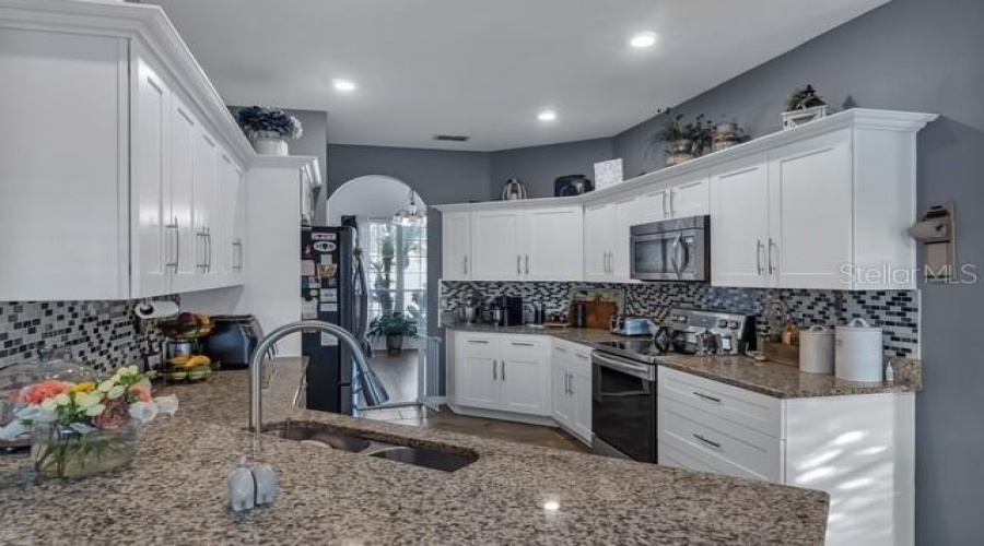 KISSIMMEE, Florida 34746, 3 Bedrooms Bedrooms, ,2 BathroomsBathrooms,Residential,For Sale,PATRICIAN,0,MFRS5144616