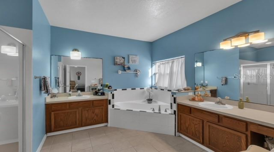 KISSIMMEE, Florida 34746, 3 Bedrooms Bedrooms, ,2 BathroomsBathrooms,Residential,For Sale,PATRICIAN,0,MFRS5144616