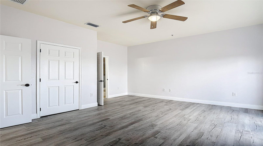 DAVENPORT, Florida 33897, 4 Bedrooms Bedrooms, ,3 BathroomsBathrooms,Residential,For Sale,BELLA VISTA,0,MFRS5144491