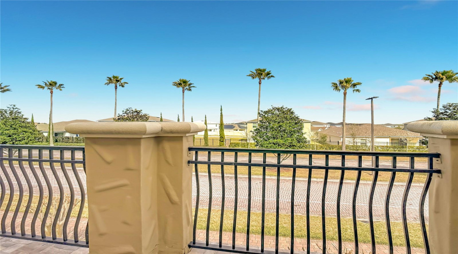 DAVENPORT, Florida 33897, 4 Bedrooms Bedrooms, ,3 BathroomsBathrooms,Residential,For Sale,BELLA VISTA,0,MFRS5144491