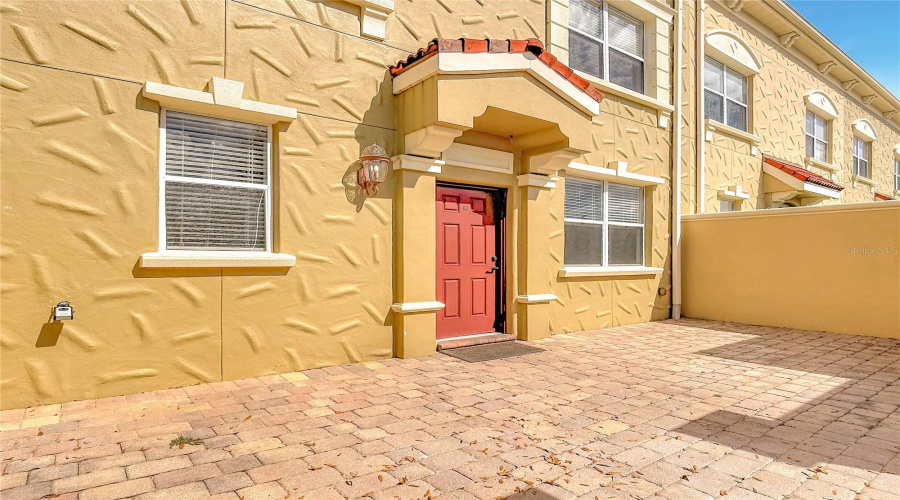 DAVENPORT, Florida 33897, 4 Bedrooms Bedrooms, ,3 BathroomsBathrooms,Residential,For Sale,BELLA VISTA,0,MFRS5144491