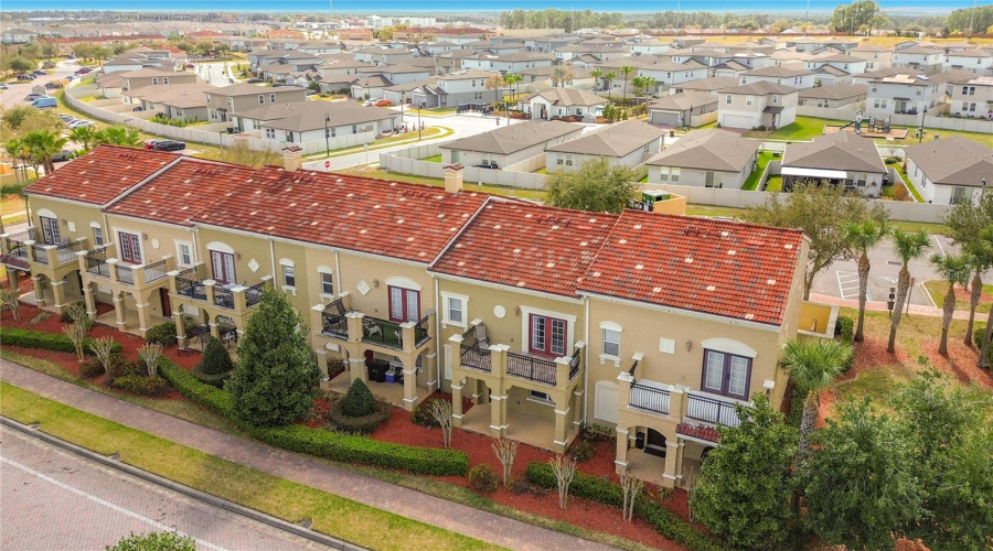 DAVENPORT, Florida 33897, 4 Bedrooms Bedrooms, ,3 BathroomsBathrooms,Residential,For Sale,BELLA VISTA,0,MFRS5144491