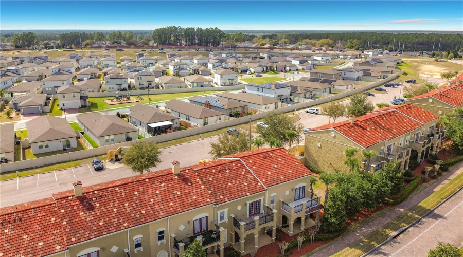 DAVENPORT, Florida 33897, 4 Bedrooms Bedrooms, ,3 BathroomsBathrooms,Residential,For Sale,BELLA VISTA,0,MFRS5144491