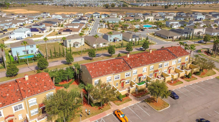 DAVENPORT, Florida 33897, 4 Bedrooms Bedrooms, ,3 BathroomsBathrooms,Residential,For Sale,BELLA VISTA,0,MFRS5144491