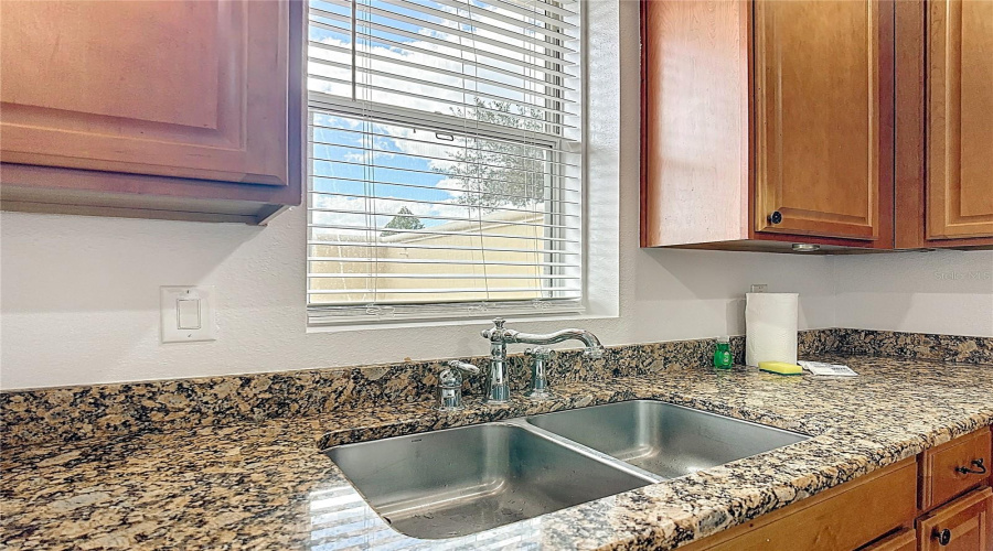 DAVENPORT, Florida 33897, 4 Bedrooms Bedrooms, ,3 BathroomsBathrooms,Residential,For Sale,BELLA VISTA,0,MFRS5144491