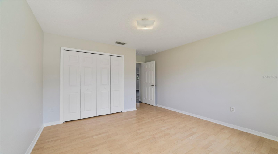 DAVENPORT, Florida 33896, 3 Bedrooms Bedrooms, ,2 BathroomsBathrooms,Residential,For Sale,PARADISE WOODS,0,MFRO6387989