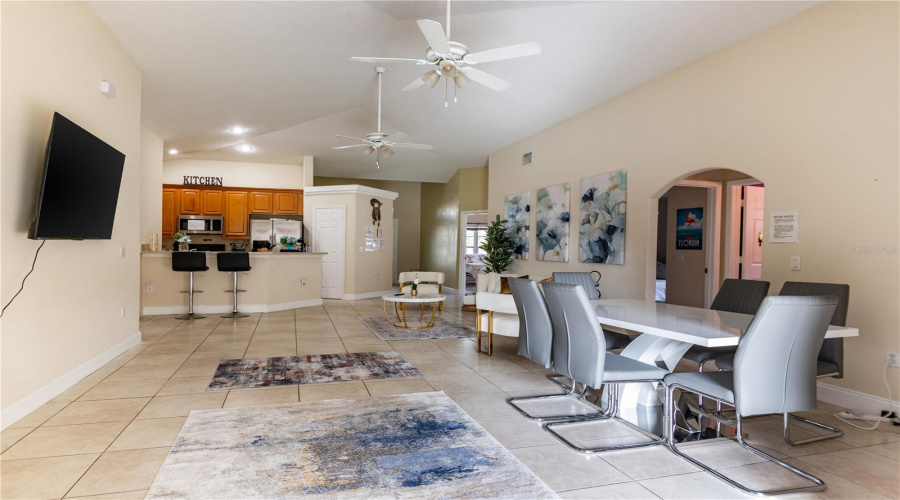 DAVENPORT, Florida 33897, 5 Bedrooms Bedrooms, ,3 BathroomsBathrooms,Residential,For Sale,JERICA,0,MFRO6387966