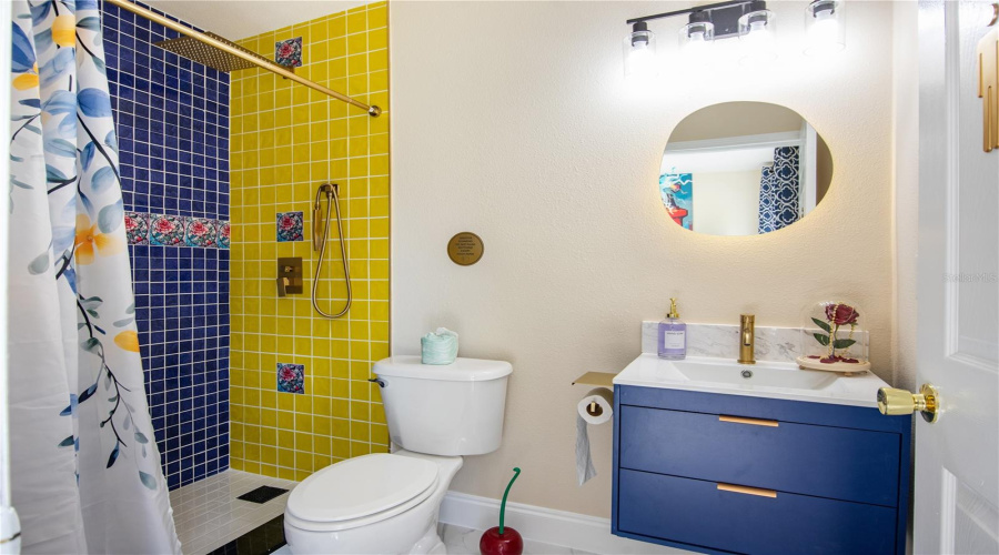 DAVENPORT, Florida 33897, 5 Bedrooms Bedrooms, ,3 BathroomsBathrooms,Residential,For Sale,JERICA,0,MFRO6387966