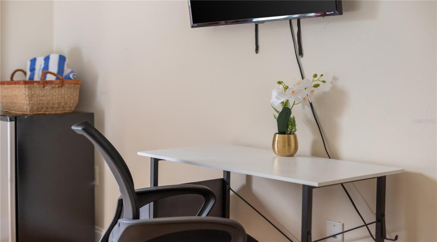 DAVENPORT, Florida 33897, 5 Bedrooms Bedrooms, ,3 BathroomsBathrooms,Residential,For Sale,JERICA,0,MFRO6387966