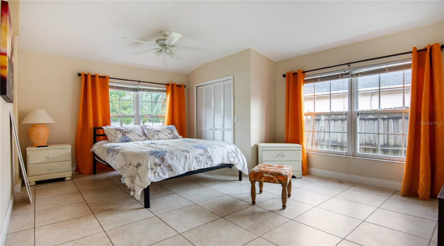 DAVENPORT, Florida 33897, 5 Bedrooms Bedrooms, ,3 BathroomsBathrooms,Residential,For Sale,JERICA,0,MFRO6387966