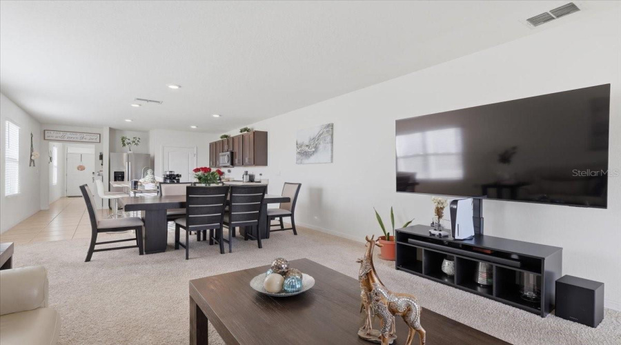 DAVENPORT, Florida 33837, 3 Bedrooms Bedrooms, ,2 BathroomsBathrooms,Residential,For Sale,BROOKLET,0,MFRS5144992