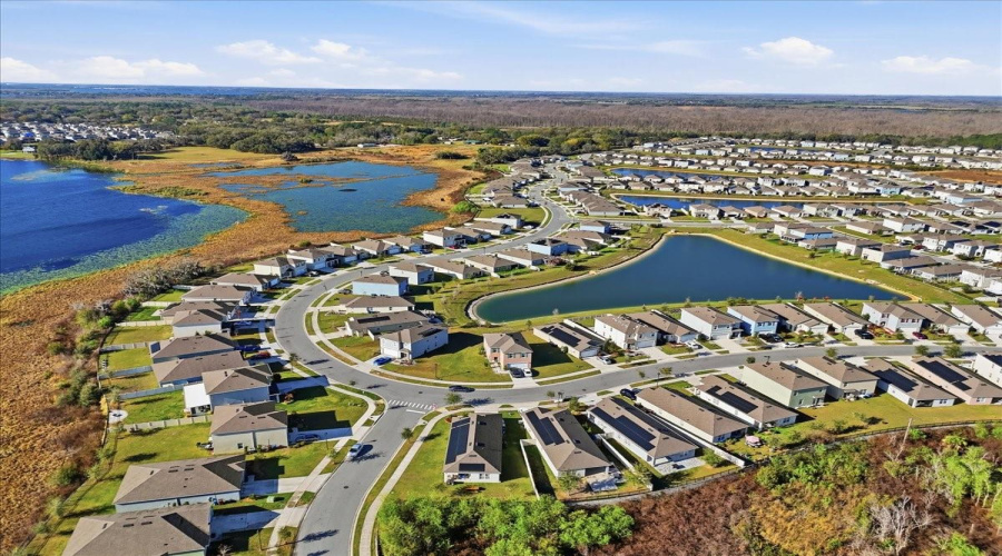 DAVENPORT, Florida 33837, 3 Bedrooms Bedrooms, ,2 BathroomsBathrooms,Residential,For Sale,BROOKLET,0,MFRS5144992