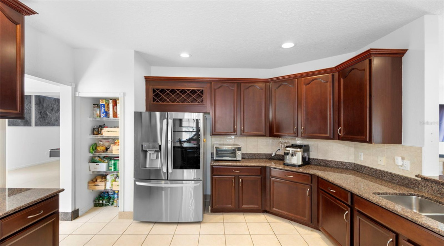 KISSIMMEE, Florida 34746, 5 Bedrooms Bedrooms, ,3 BathroomsBathrooms,Residential,For Sale,STAR GRASS,0,MFRS5145005