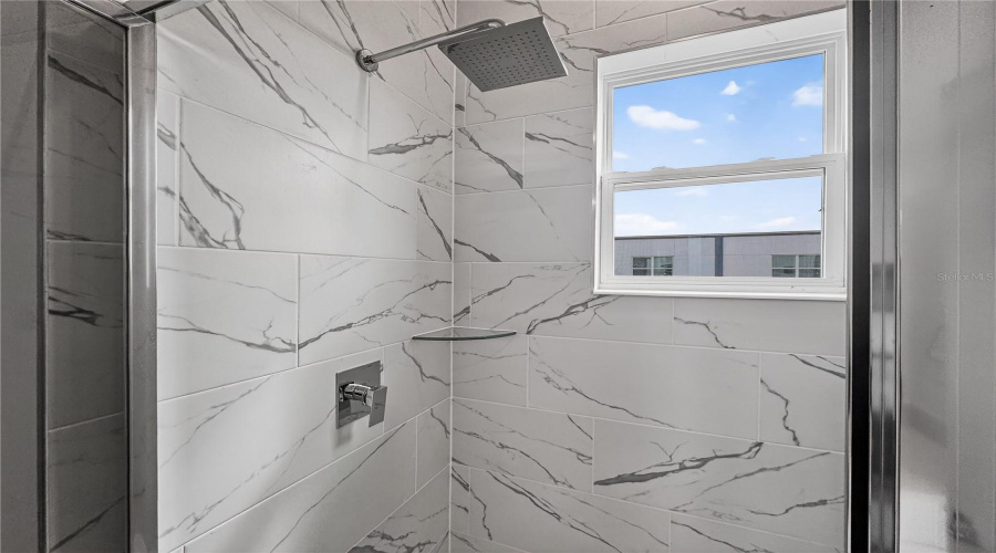 DAVENPORT, Florida 33896, 3 Bedrooms Bedrooms, ,2 BathroomsBathrooms,Residential,For Sale,TRIKOMO,0,MFRO6386361