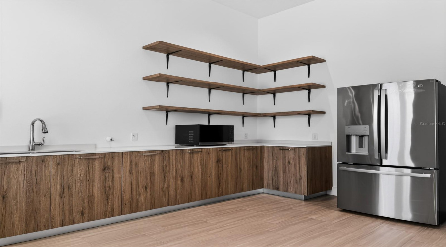 DAVENPORT, Florida 33896, 3 Bedrooms Bedrooms, ,2 BathroomsBathrooms,Residential,For Sale,TRIKOMO,0,MFRO6386361