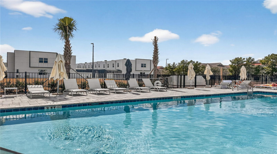 DAVENPORT, Florida 33896, 3 Bedrooms Bedrooms, ,2 BathroomsBathrooms,Residential,For Sale,TRIKOMO,0,MFRO6386361