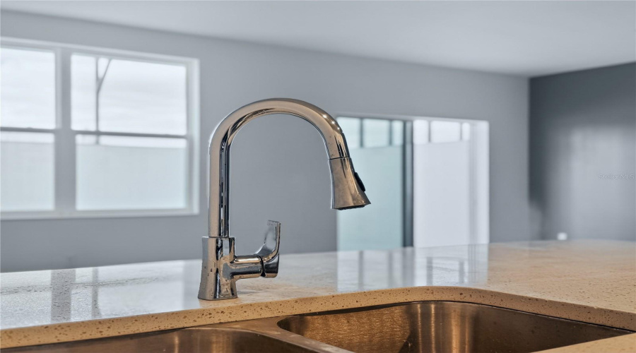 DAVENPORT, Florida 33896, 3 Bedrooms Bedrooms, ,2 BathroomsBathrooms,Residential,For Sale,TRIKOMO,0,MFRO6386361