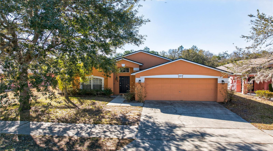 DAVENPORT, Florida 33896, 5 Bedrooms Bedrooms, ,3 BathroomsBathrooms,Residential,For Sale,SCRUB JAY,0,MFRO6386478