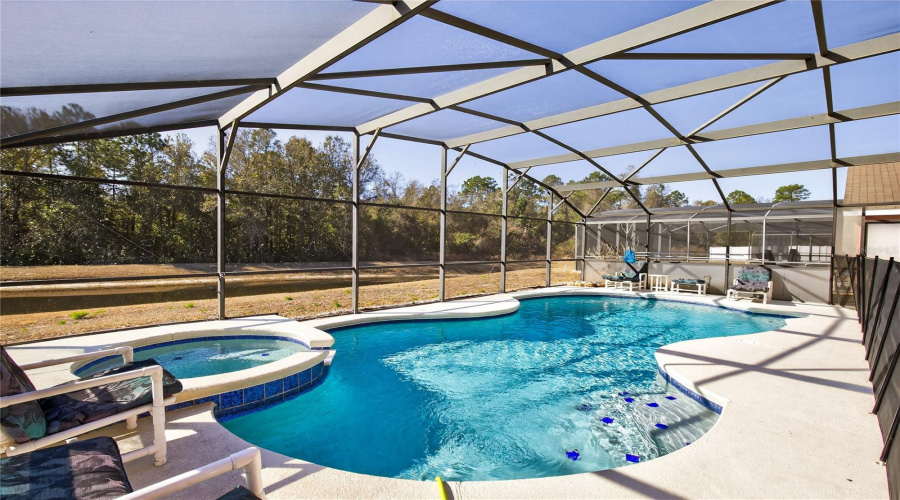 DAVENPORT, Florida 33896, 5 Bedrooms Bedrooms, ,3 BathroomsBathrooms,Residential,For Sale,SCRUB JAY,0,MFRO6386478