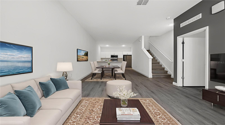 DAVENPORT, Florida 33896, 4 Bedrooms Bedrooms, ,4 BathroomsBathrooms,Residential,For Sale,FAMAGUSTA,0,MFRO6386335