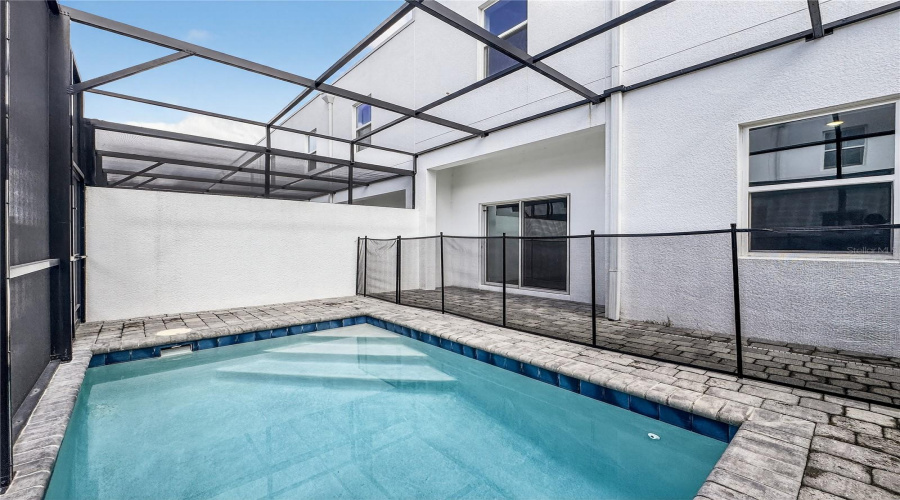 DAVENPORT, Florida 33896, 4 Bedrooms Bedrooms, ,4 BathroomsBathrooms,Residential,For Sale,FAMAGUSTA,0,MFRO6386335