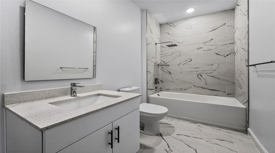 DAVENPORT, Florida 33896, 4 Bedrooms Bedrooms, ,4 BathroomsBathrooms,Residential,For Sale,FAMAGUSTA,0,MFRO6386335