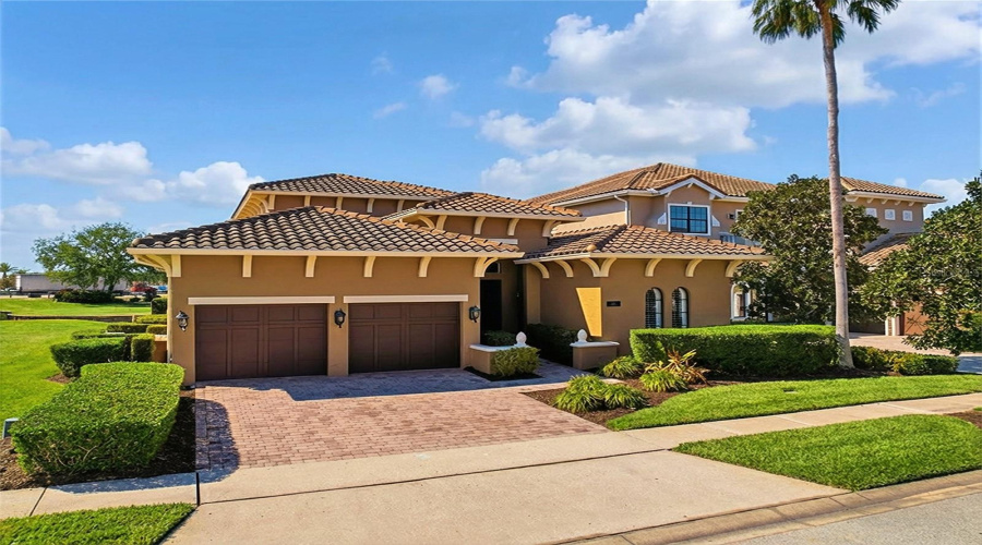 REUNION, Florida 34747, 5 Bedrooms Bedrooms, ,4 BathroomsBathrooms,Residential,For Sale,MUIRFIELD,0,MFRO6382649