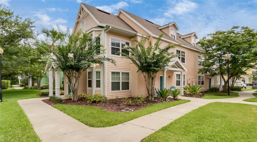 KISSIMMEE, Florida 34746, 3 Bedrooms Bedrooms, ,2 BathroomsBathrooms,Residential,For Sale,BONFIRE BEACH,0,MFRO6328165
