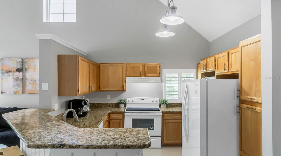 KISSIMMEE, Florida 34746, 3 Bedrooms Bedrooms, ,2 BathroomsBathrooms,Residential,For Sale,BONFIRE BEACH,0,MFRO6328165