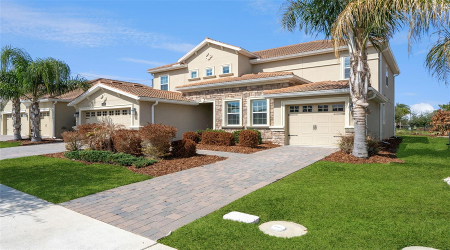 DAVENPORT, Florida 33896, 5 Bedrooms Bedrooms, ,4 BathroomsBathrooms,Residential,For Sale,CROQUET,0,MFRS5145206