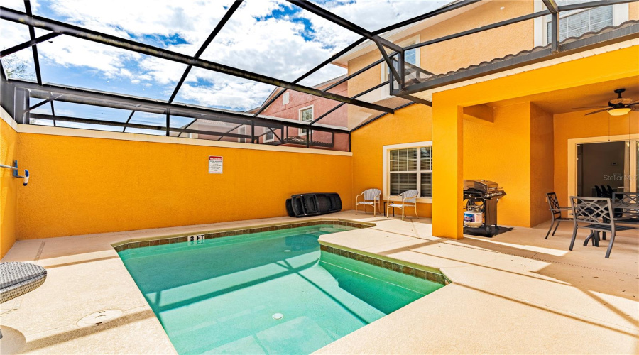 KISSIMMEE, Florida 34747, 4 Bedrooms Bedrooms, ,3 BathroomsBathrooms,Residential,For Sale,BANANA PALM DR,0,MFRO6387323