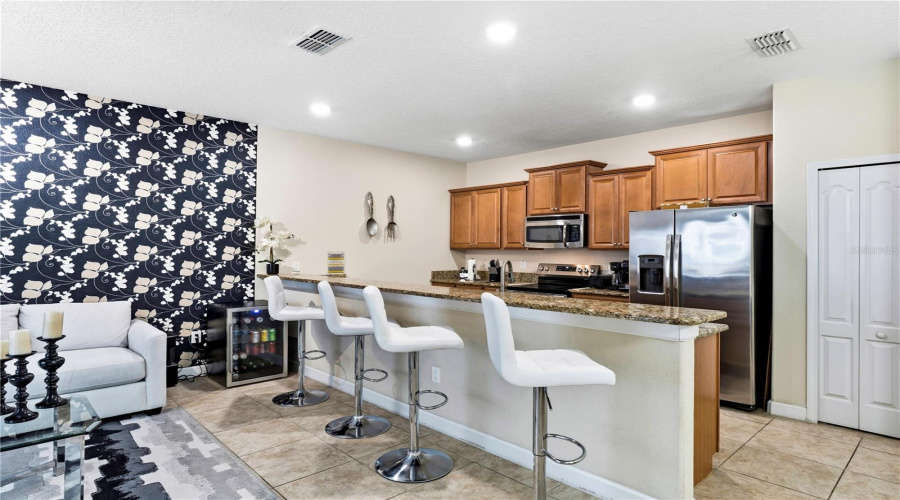 KISSIMMEE, Florida 34747, 4 Bedrooms Bedrooms, ,3 BathroomsBathrooms,Residential,For Sale,BANANA PALM DR,0,MFRO6387323