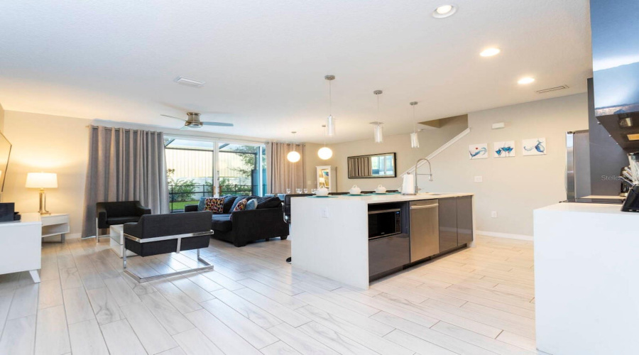 KISSIMMEE, Florida 34746, 4 Bedrooms Bedrooms, ,3 BathroomsBathrooms,Residential,For Sale,LE REVE,0,MFRS5145201