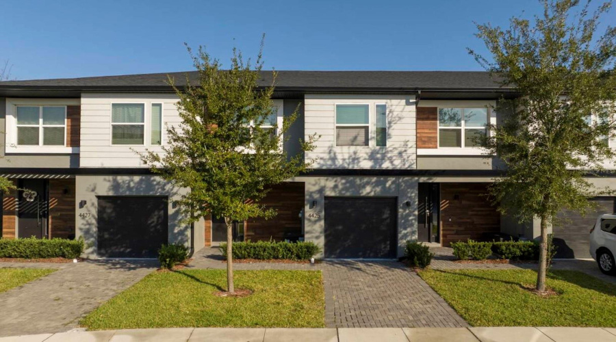 KISSIMMEE, Florida 34746, 4 Bedrooms Bedrooms, ,3 BathroomsBathrooms,Residential,For Sale,LE REVE,0,MFRS5145201