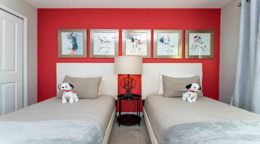 KISSIMMEE, Florida 34746, 4 Bedrooms Bedrooms, ,3 BathroomsBathrooms,Residential,For Sale,LE REVE,0,MFRS5145201