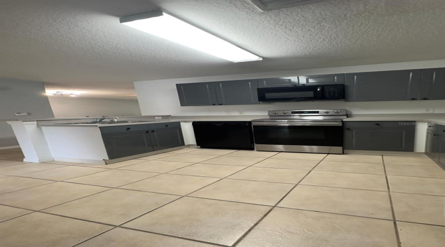 KISSIMMEE, Florida 34746, 3 Bedrooms Bedrooms, ,2 BathroomsBathrooms,Residential,For Sale,CLUB CORTILE,0,MFRS5145216