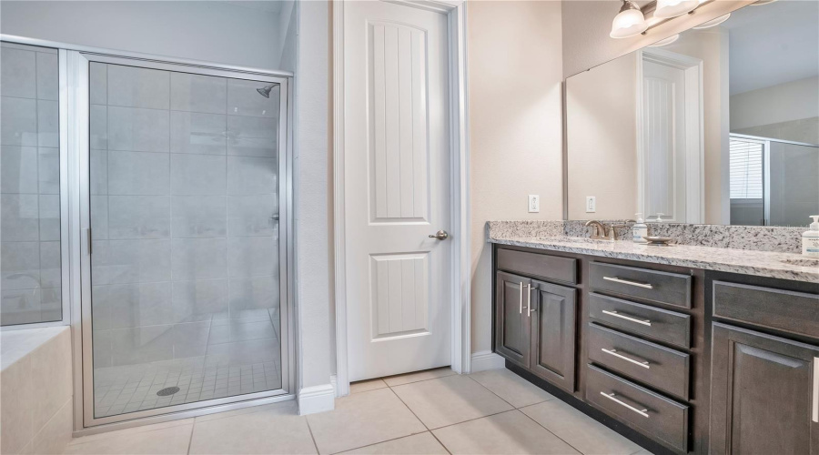 KISSIMMEE, Florida 34747, 8 Bedrooms Bedrooms, ,6 BathroomsBathrooms,Residential,For Sale,BURMA,0,MFRO6388166