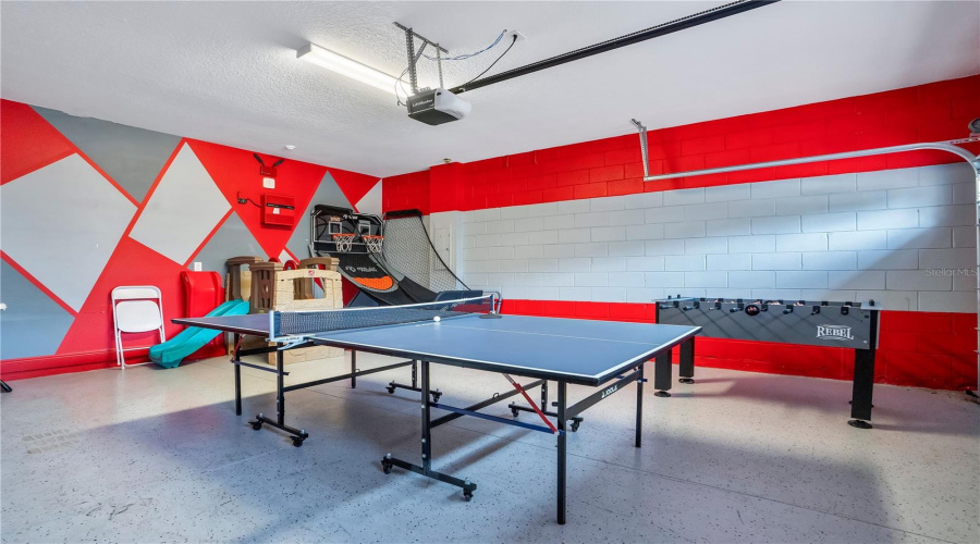 KISSIMMEE, Florida 34747, 8 Bedrooms Bedrooms, ,6 BathroomsBathrooms,Residential,For Sale,BURMA,0,MFRO6388166